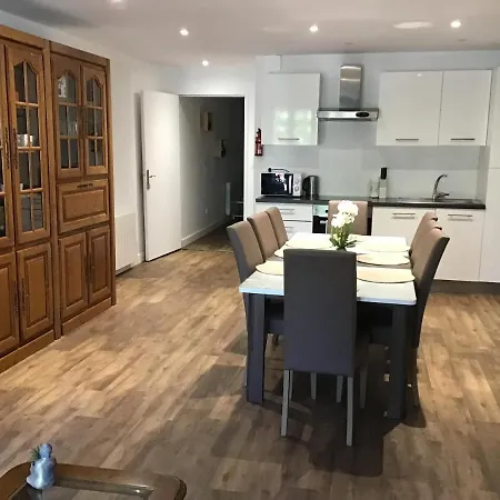Apartamento Magnifique T4 Avec Terrasse A Saint-Nectaire - 8 Pers Exterior foto